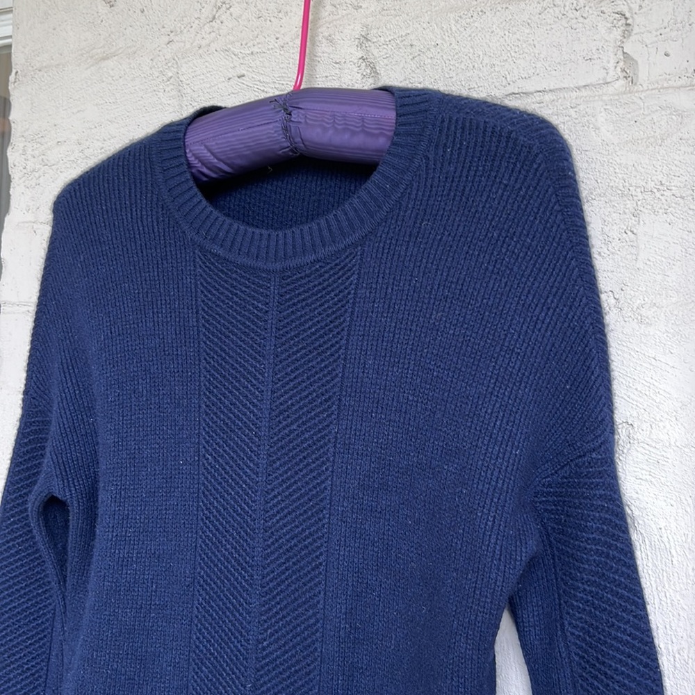 Athleta Navy Wool/Cashmere Relaxed Fit Pullover Sweater Size XXS - Picture 4 of 12